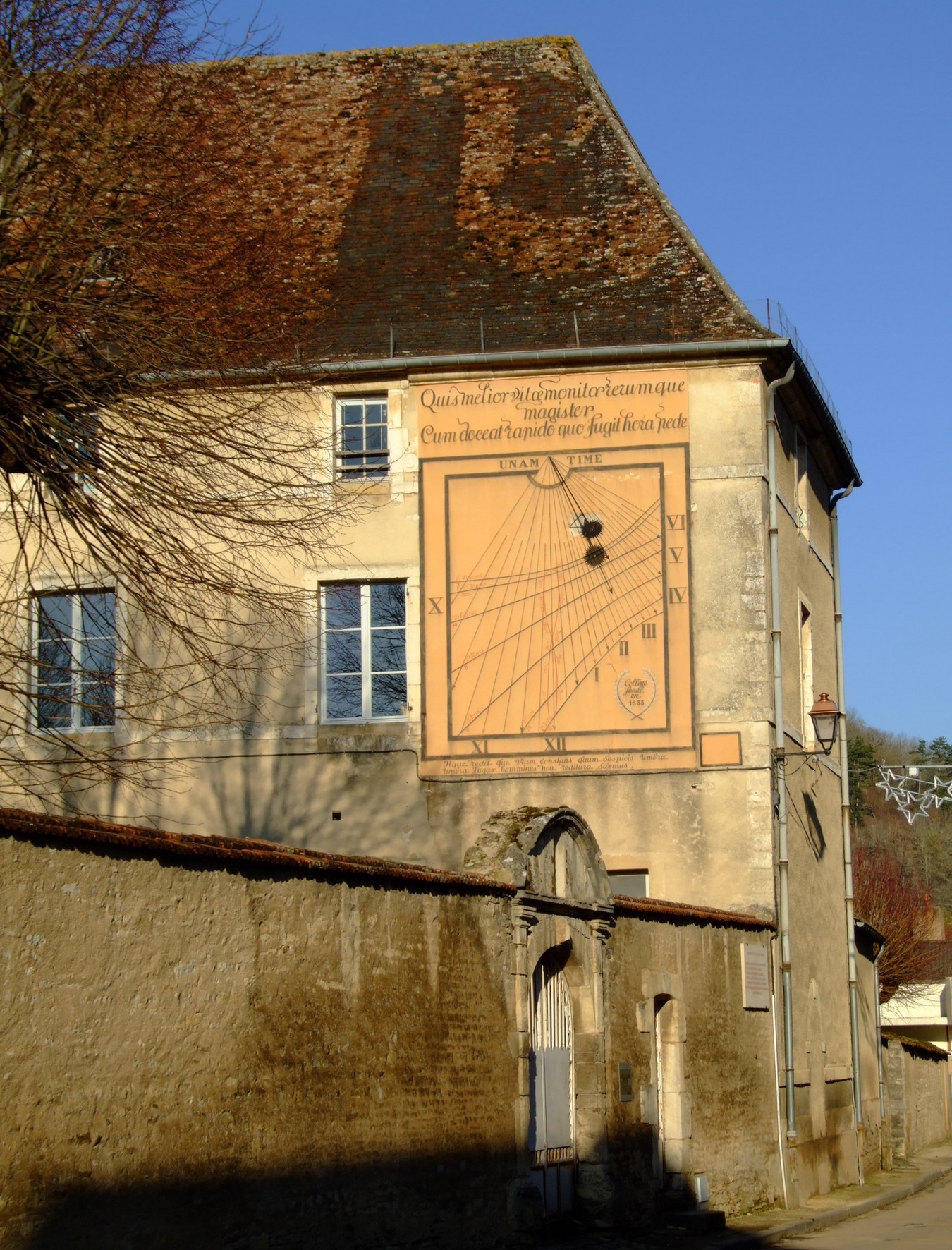 Noyers